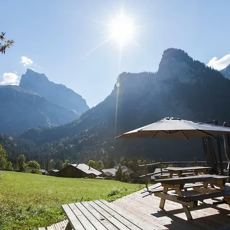 Village Le Salvagny * Sixt